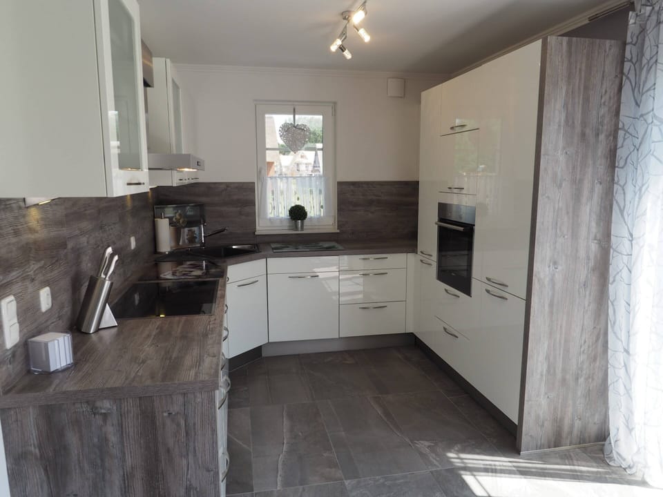 House | Private kitchen | Highchair