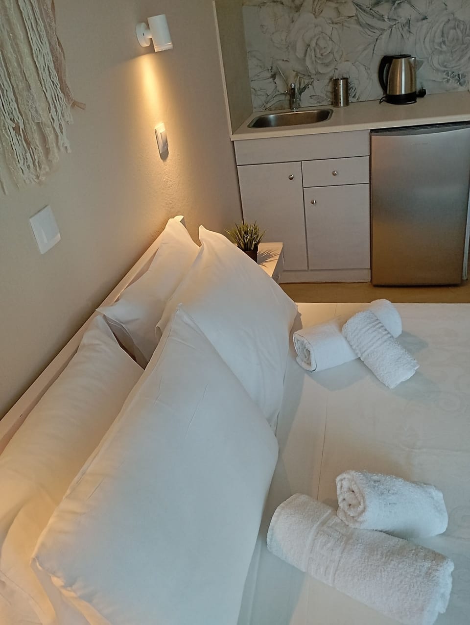 1 bedroom, premium bedding, individually decorated