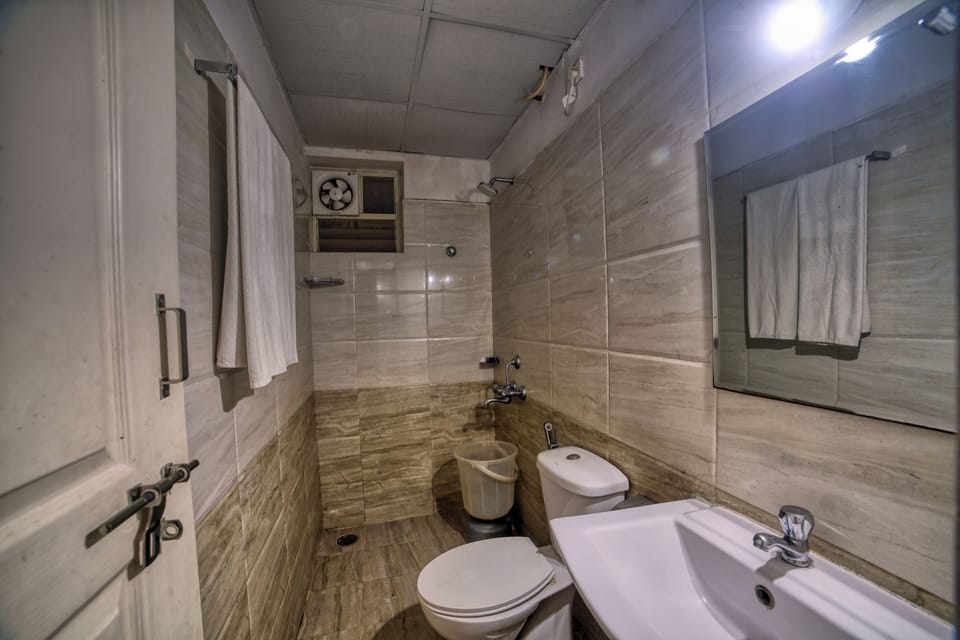 Free toiletries, towels
