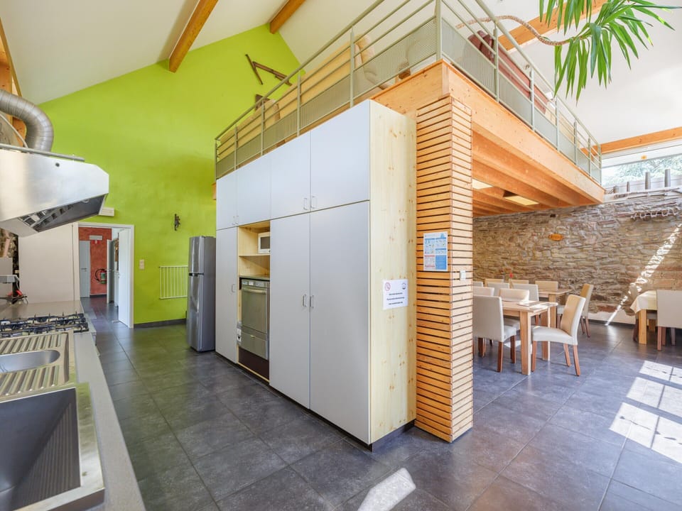 Cottage | Private kitchen | Highchair