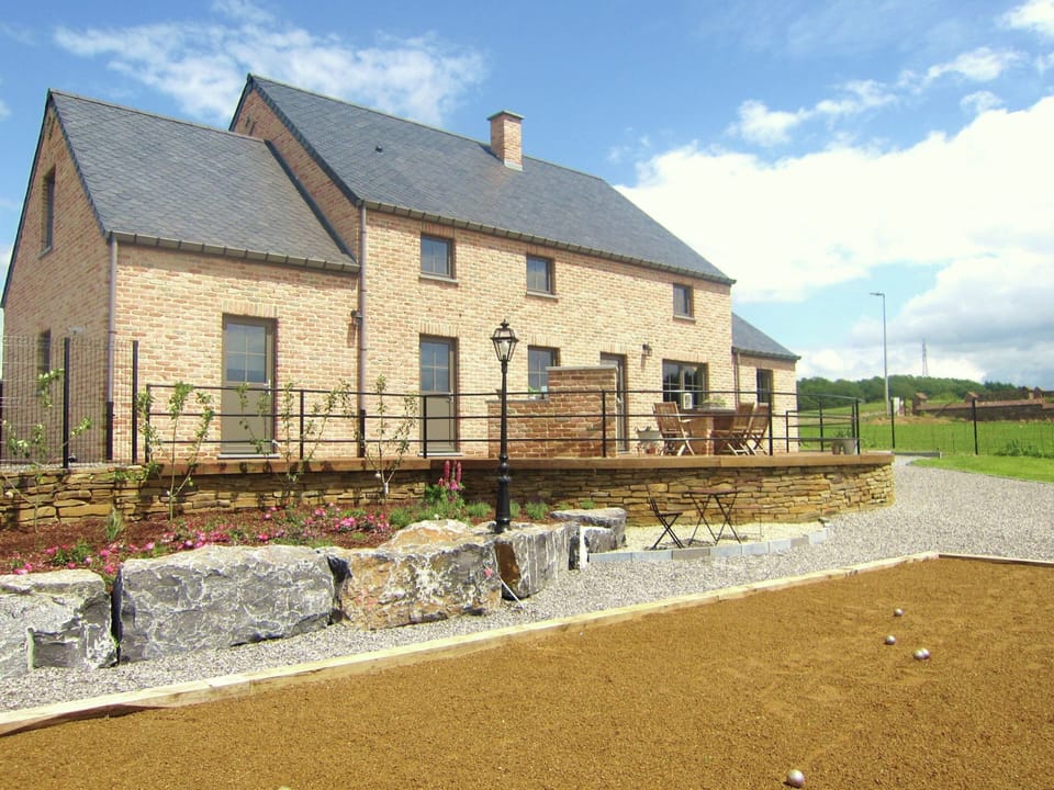 House | Exterior