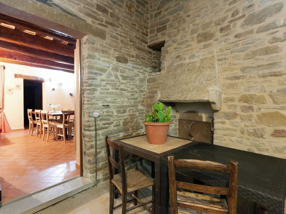 House | Dining