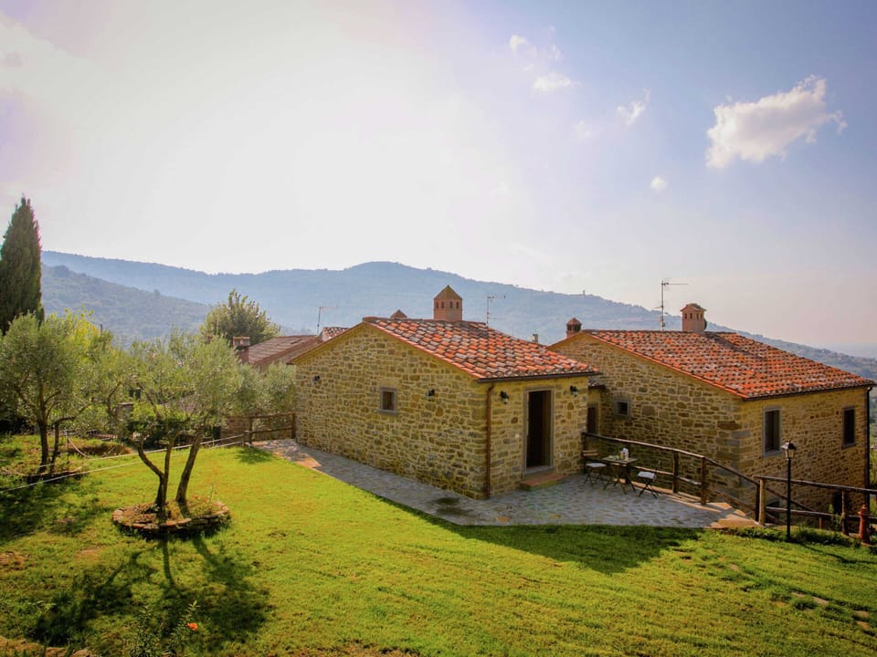 Villa | Exterior