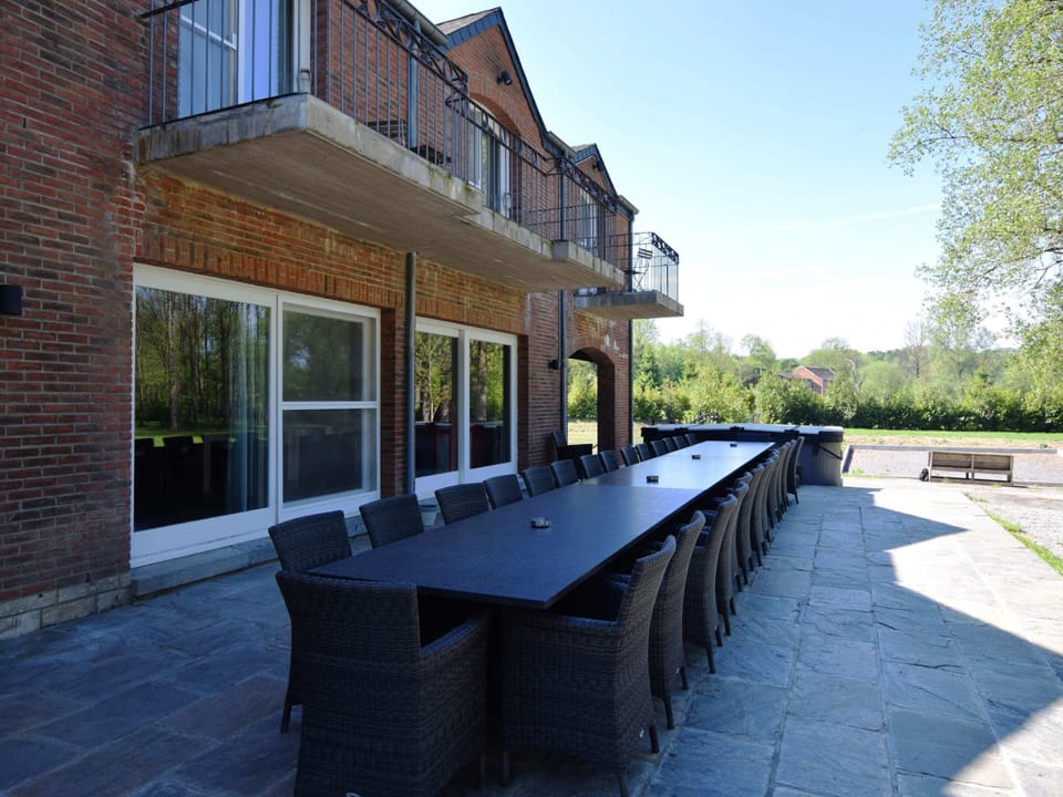 Villa | Exterior