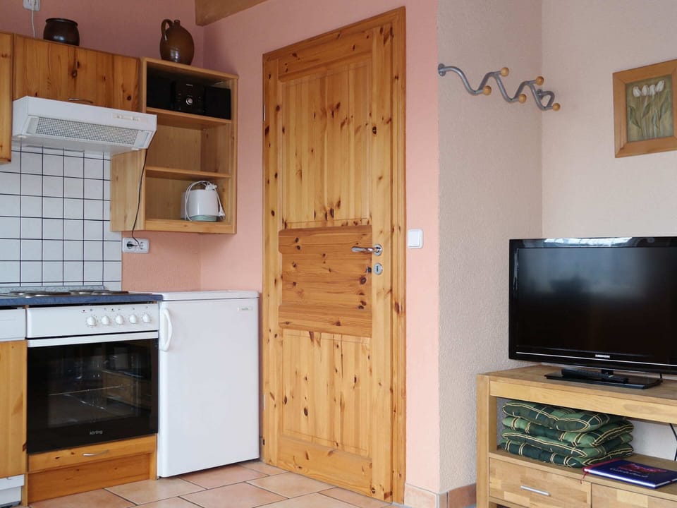 Bungalow | Private kitchen | Highchair