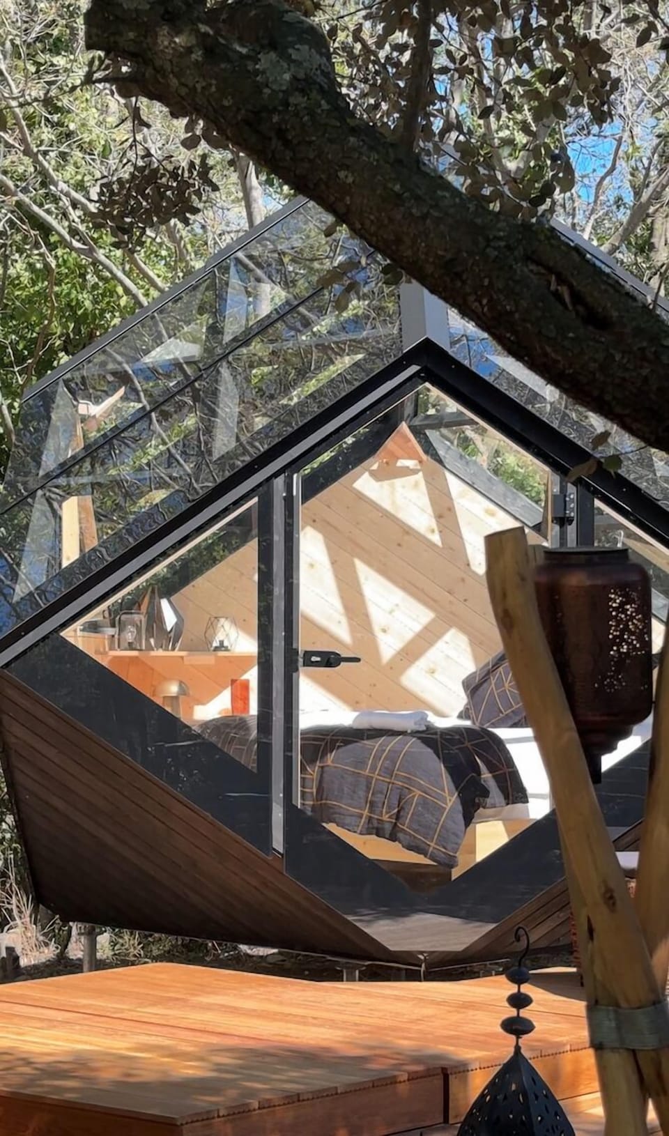 Le Mas Cabanids Treehouse in Le Boulou