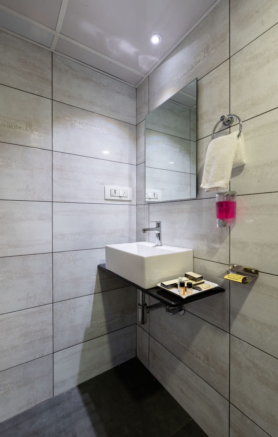 Deluxe Room | Private kitchen