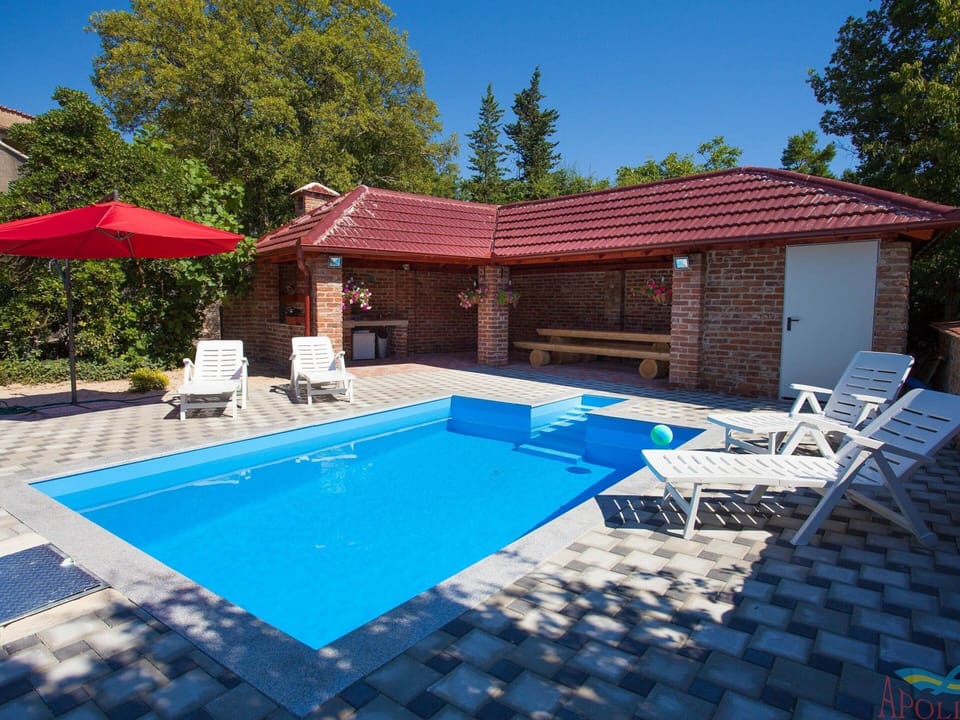 Apartment With Terrace, Sea View, Pool & Outdoor Kitchen Apartment in Primorje-Gorski Kotar County