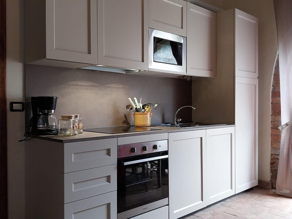 Cottage | Private kitchen | Highchair