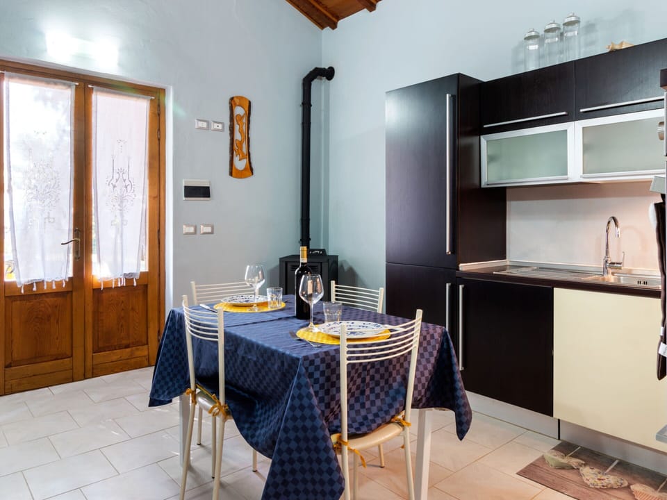 House | Dining