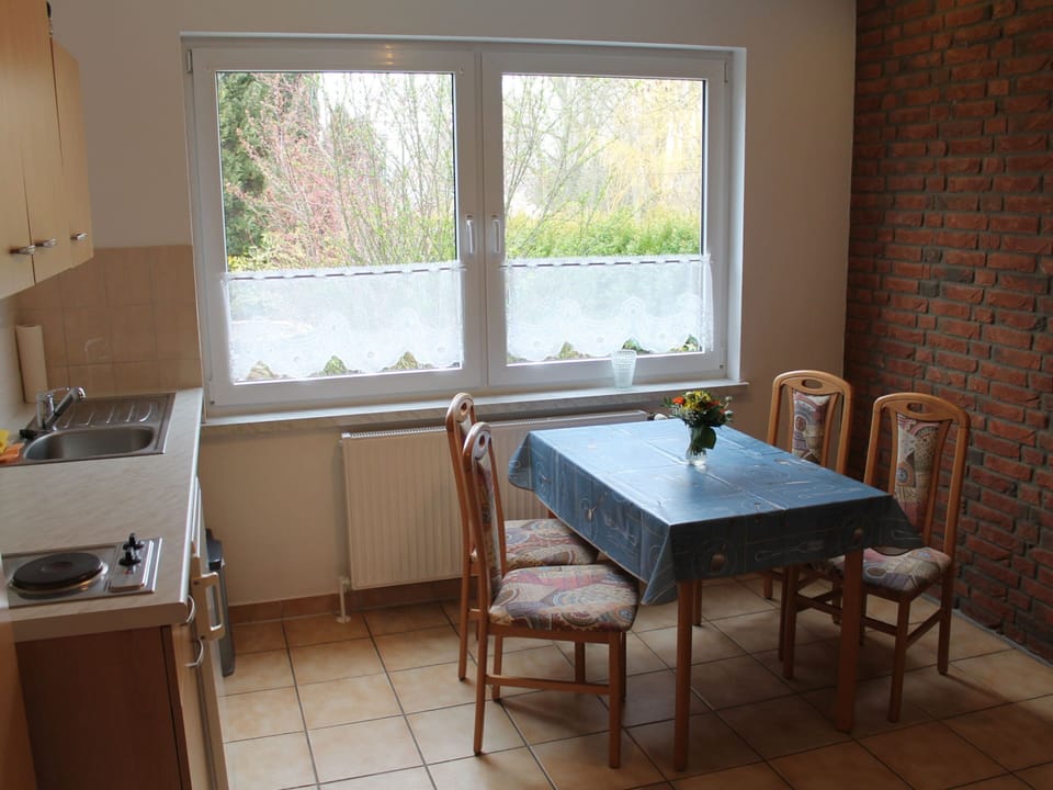 House | Dining