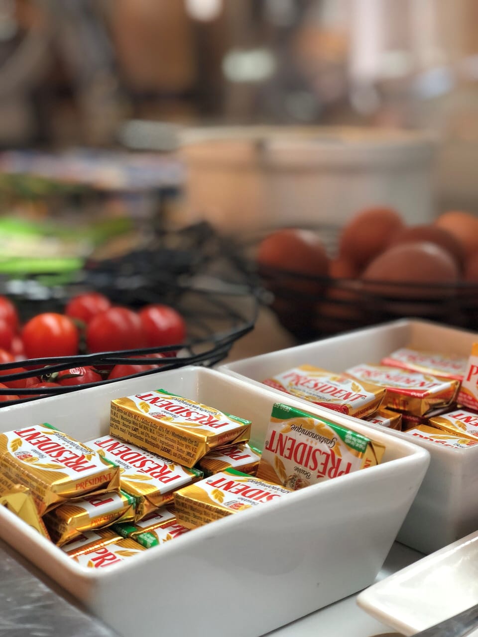 Daily buffet breakfast for a fee