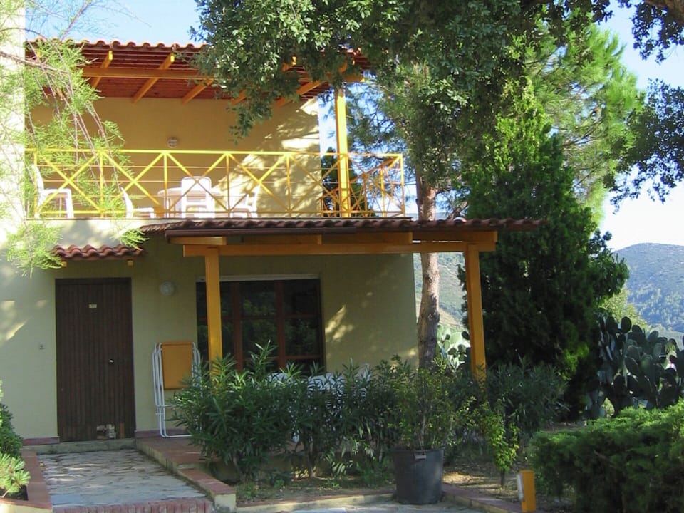 House | Exterior