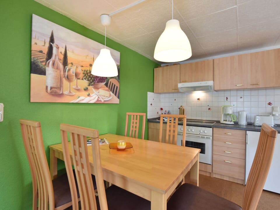 Apartment | Dining