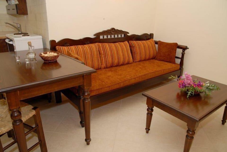 Family Apartment | Living room