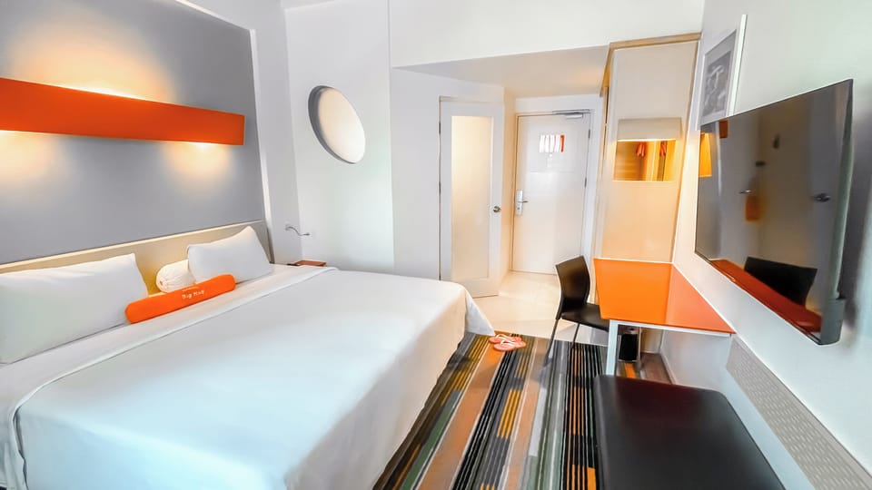 Minibar, in-room safe, desk, soundproofing