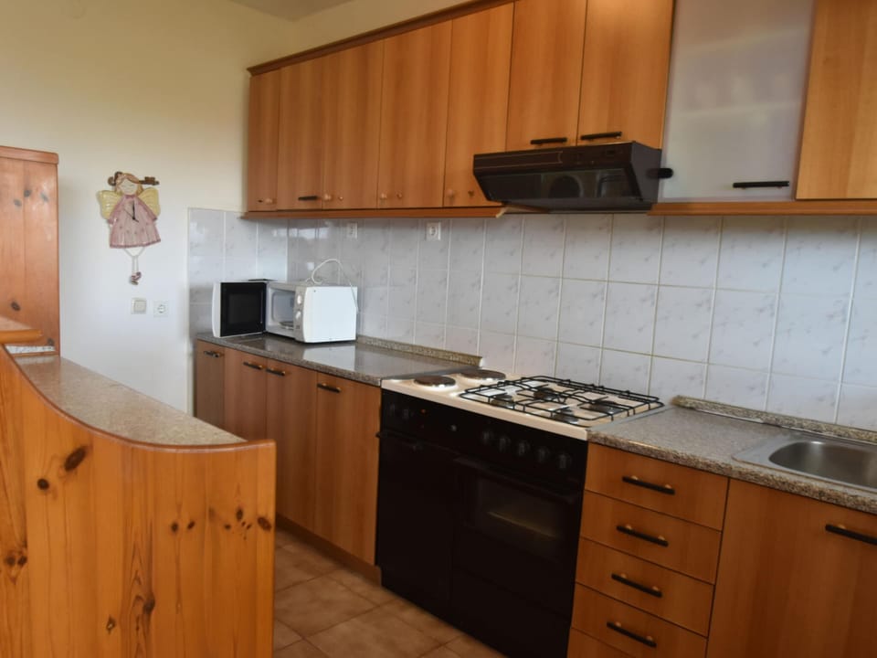 Apartment | Private kitchen | Highchair