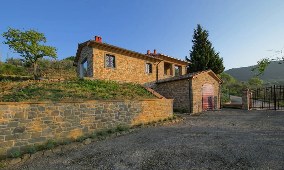Villa | Exterior