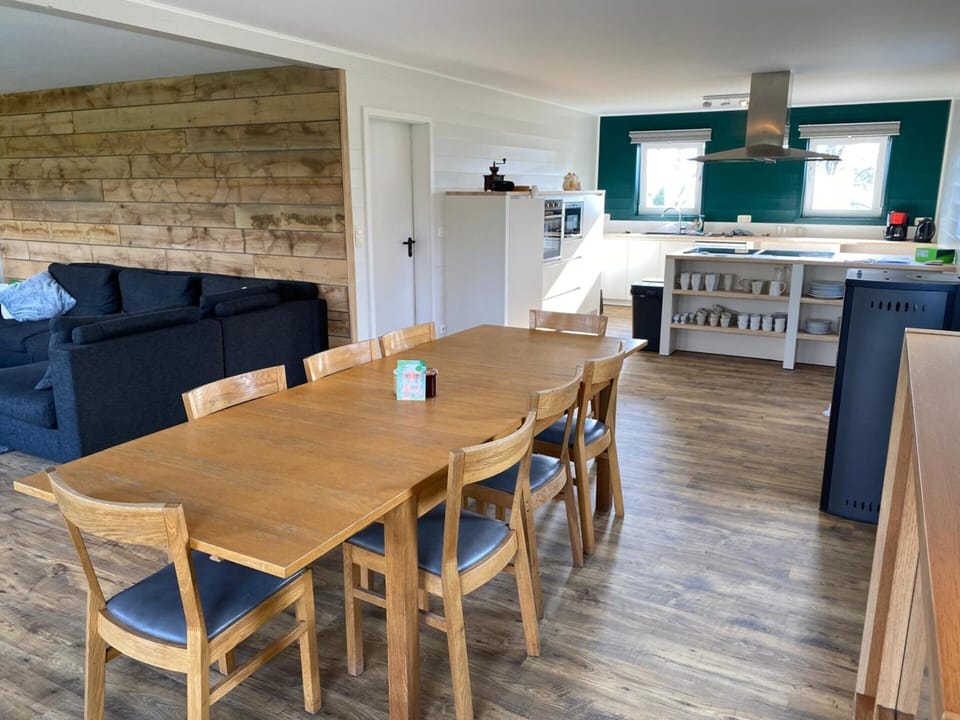 House | Dining