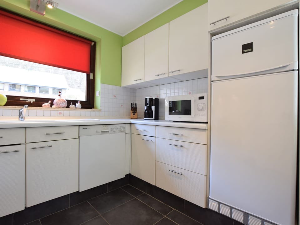House | Private kitchen | Highchair