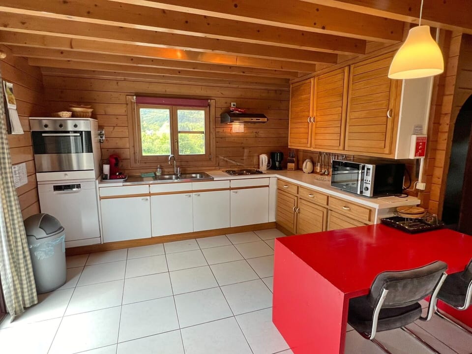 House | Private kitchen | Highchair