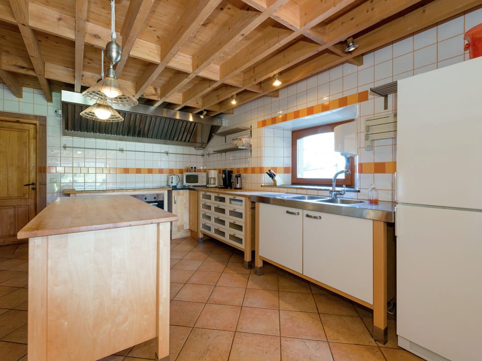 House | Private kitchen | Highchair