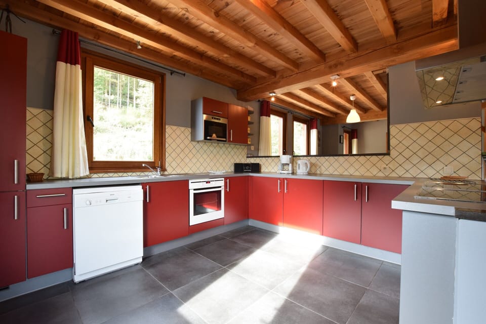 House | Private kitchen | Highchair