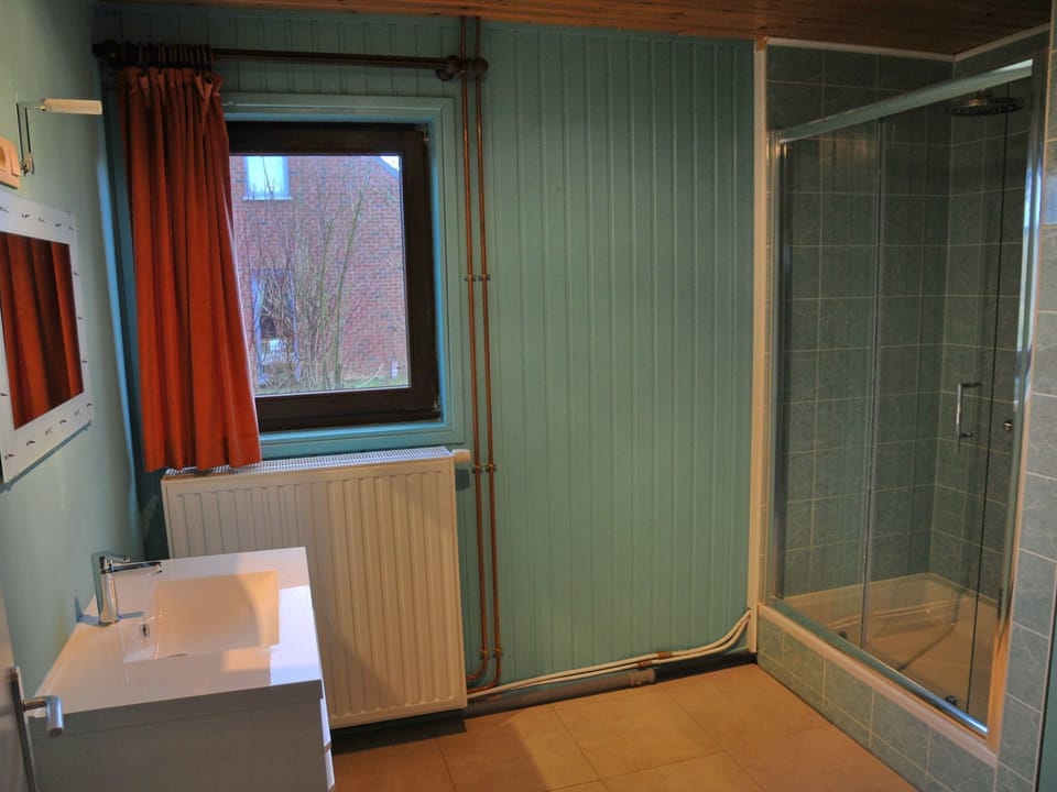 House | Bathroom