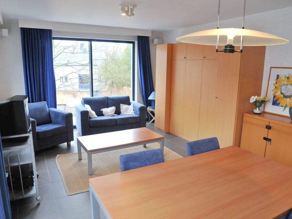 Apartment | Dining