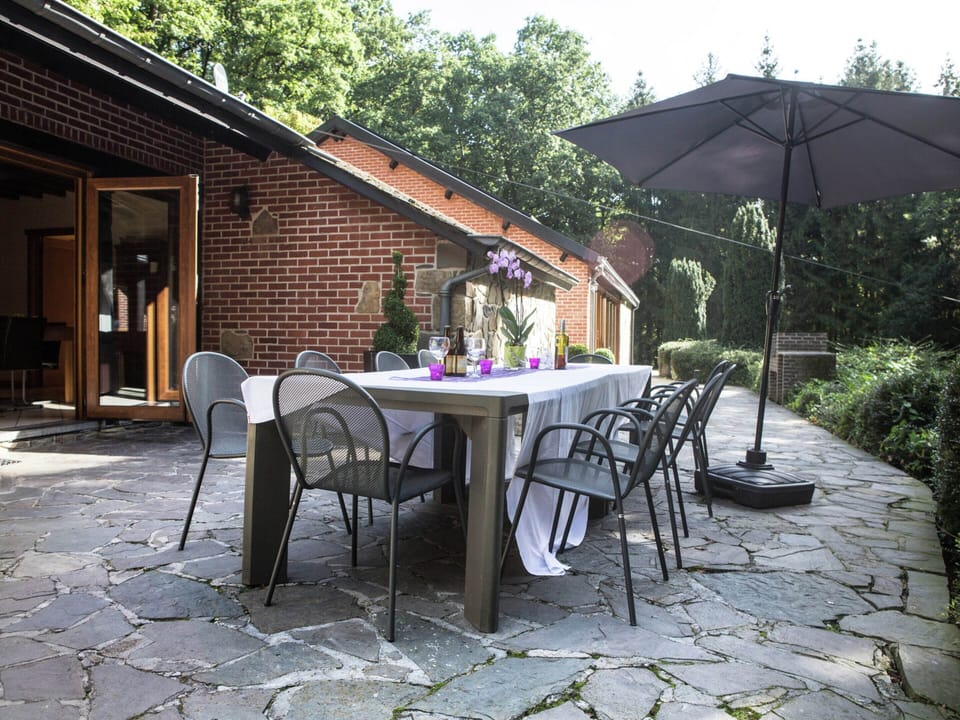 Villa | Garden