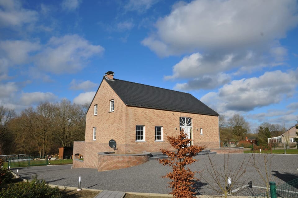 House | Exterior
