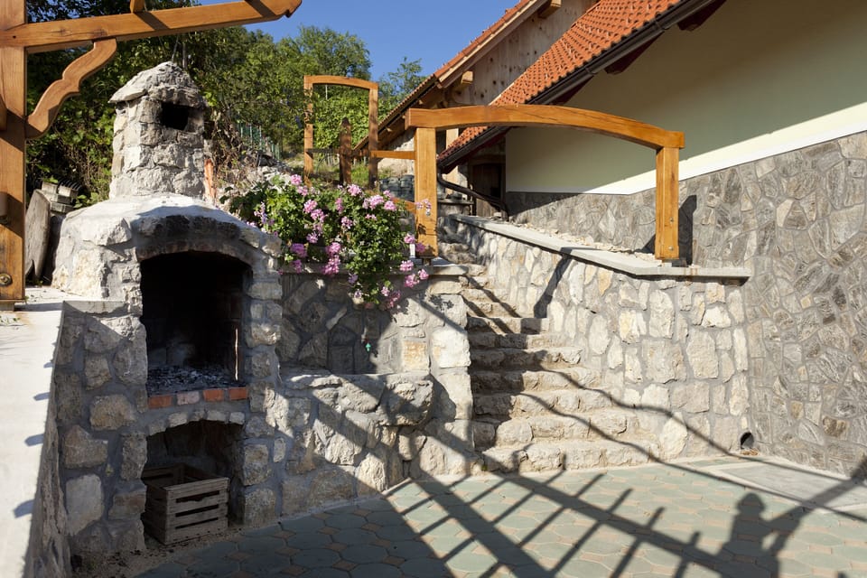 BBQ/picnic area