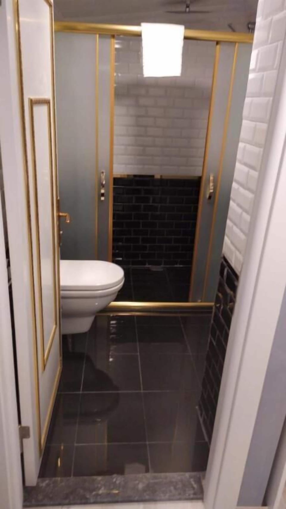 Shower, free toiletries, hair dryer, slippers