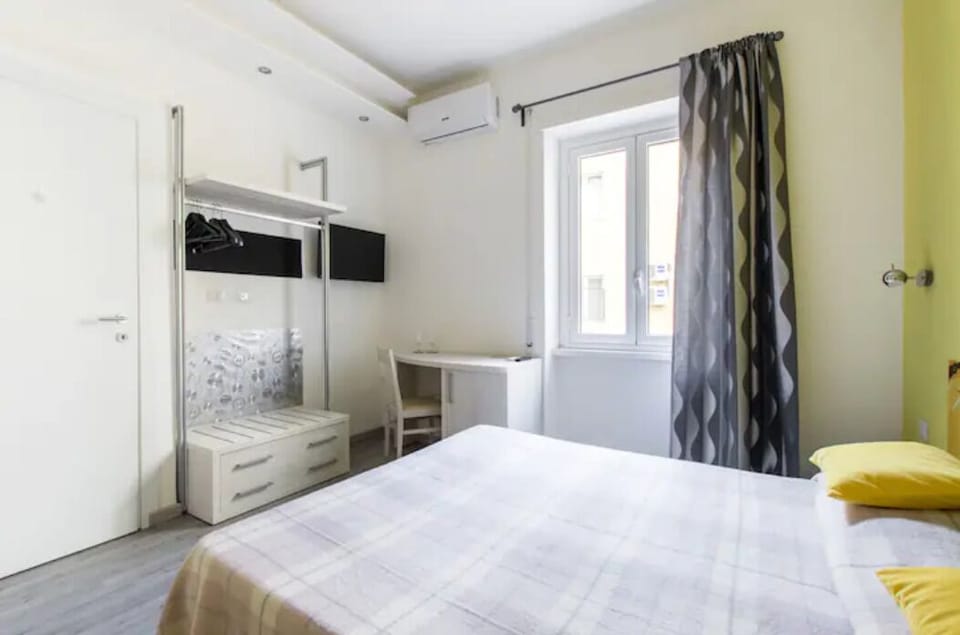 Deluxe Double Room (Yellow) | Frette Italian sheets, premium bedding, down comforters, pillowtop beds