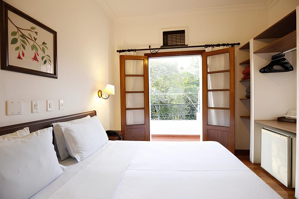 Superior Double Room, Balcony | Minibar, desk, free WiFi, bed sheets