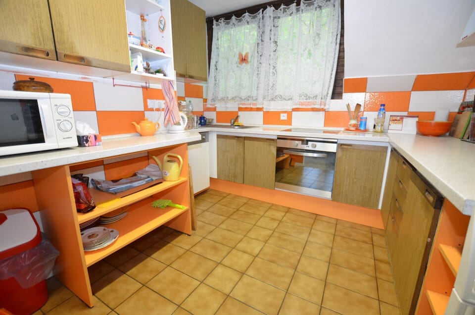 Villa | Private kitchen | Microwave, oven, dishwasher