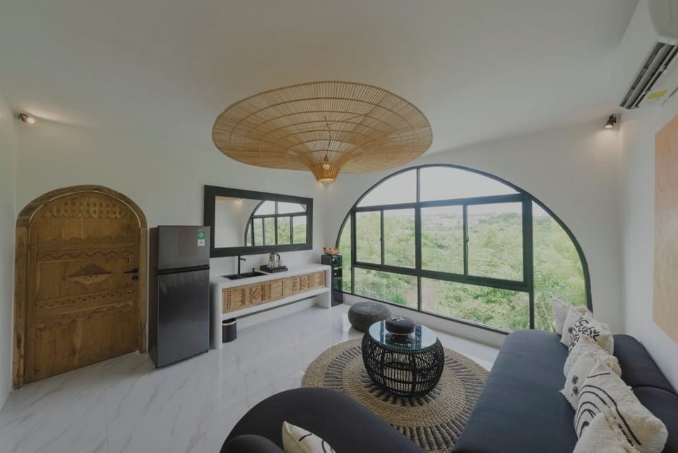 Two-Bedroom Apartment with Partial Ocean View | Living area