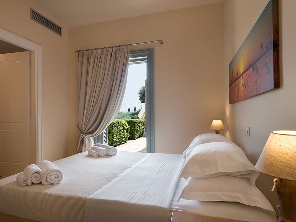 Luxurious Villa in Peloponnese With Pool Villa in Peloponnese Region