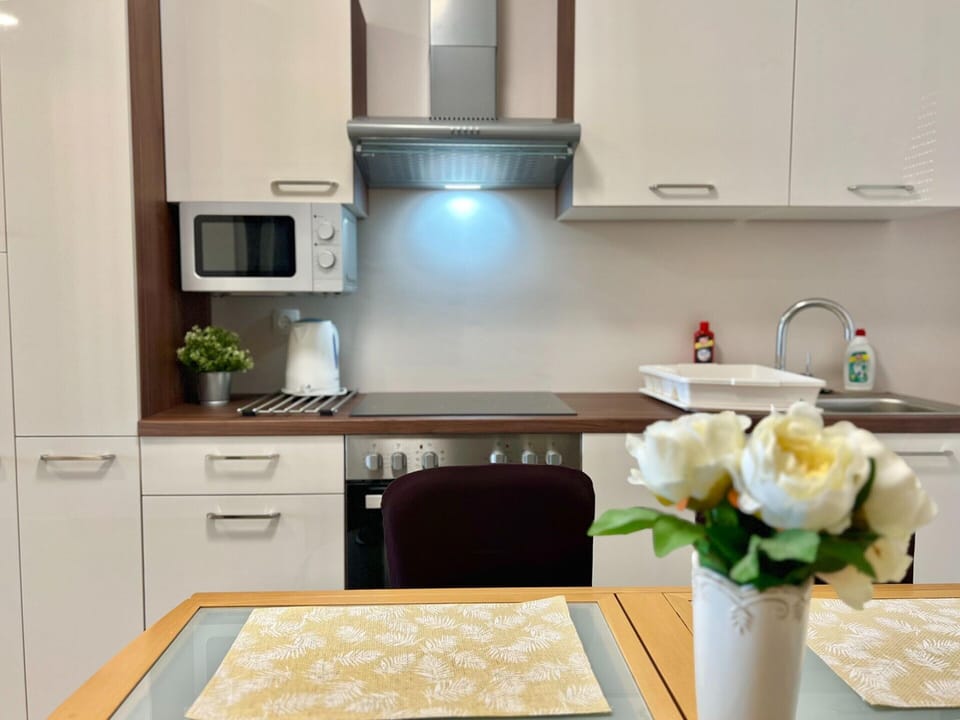 Apartment | Private kitchen