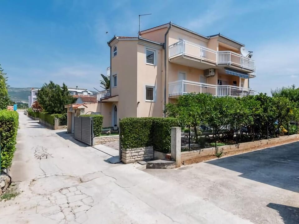 Apartment | Exterior