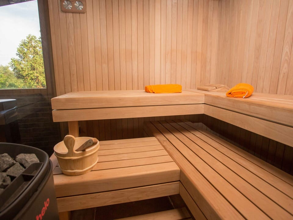 Amazing Chalet with Private Garden, Hot Tub, Sauna, Great Location by the River House in Croatia