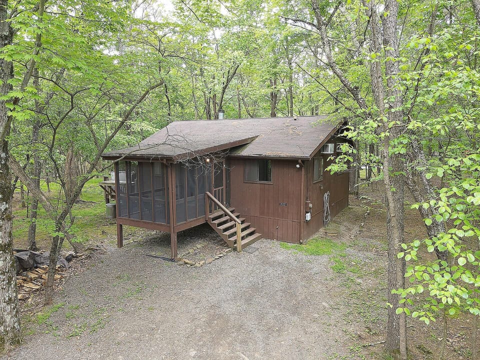 House, Multiple Beds (Woods Song - Natures Promise) | Exterior