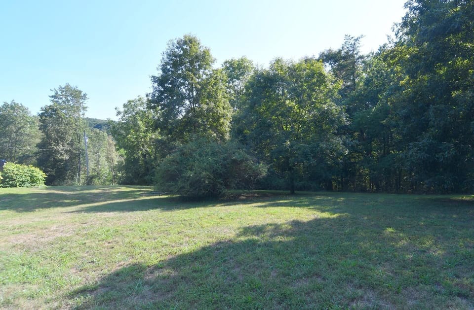 House, 1 Double Bed (Whispering Hills - Couples Getaway) | Miscellaneous