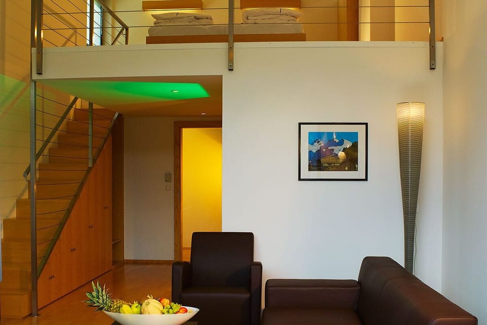 Junior Suite | Hypo-allergenic bedding available, desk, soundproofing, WiFi (free)