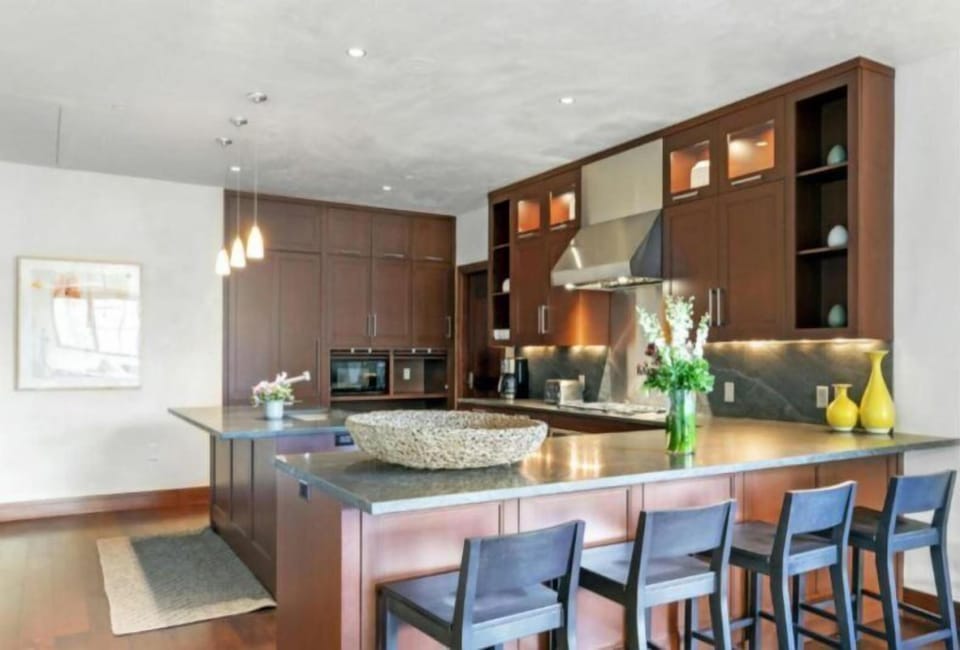 Condo (Vail Solaris 3 Bedroom Den) | 3 bedrooms, free WiFi