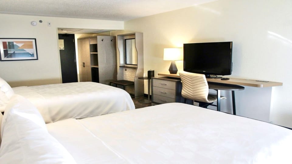 Standard Room, 2 Queen Beds | 1 bedroom, in-room safe, desk, blackout drapes