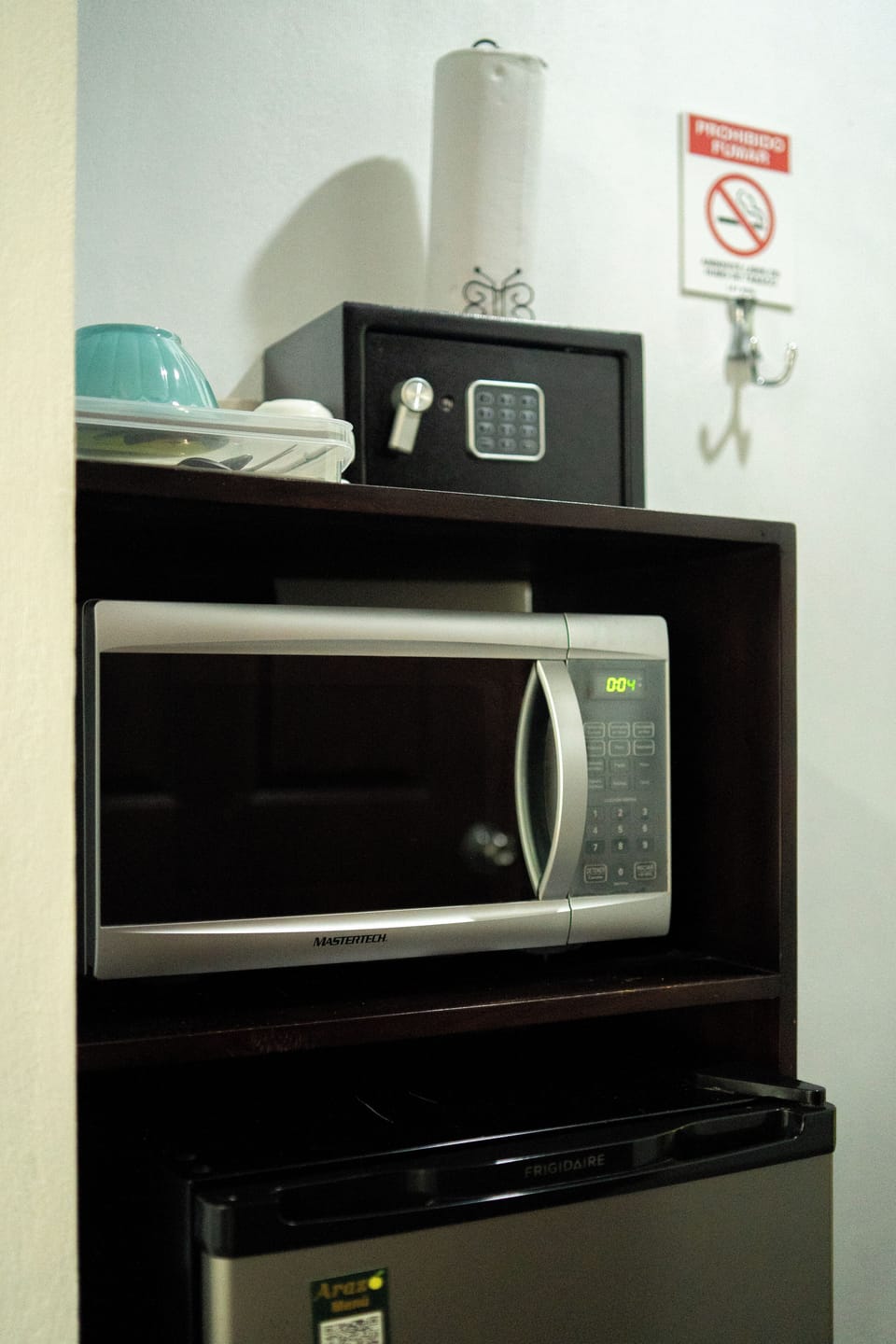 Suite con Jacuzzi y vista al volcan | Hypo-allergenic bedding, pillowtop beds, minibar, in-room safe