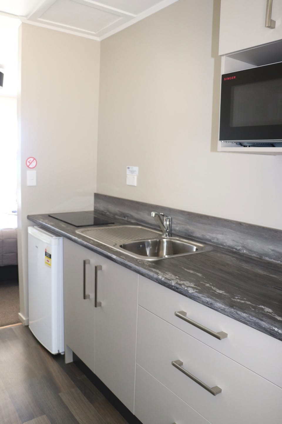 Superior Studio | Private kitchenette | Shared fridge, microwave