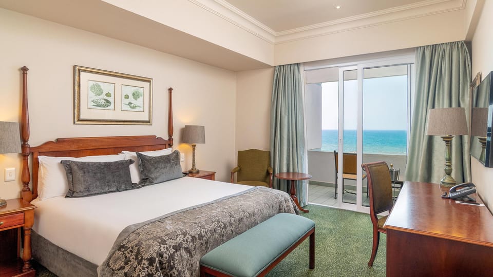 Superior Double or Twin Room, 1 Bedroom, Sea View | Premium bedding, Tempur-Pedic beds, minibar, in-room safe