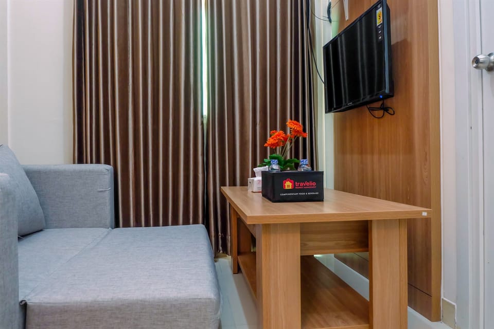 Room | Living area | TV
